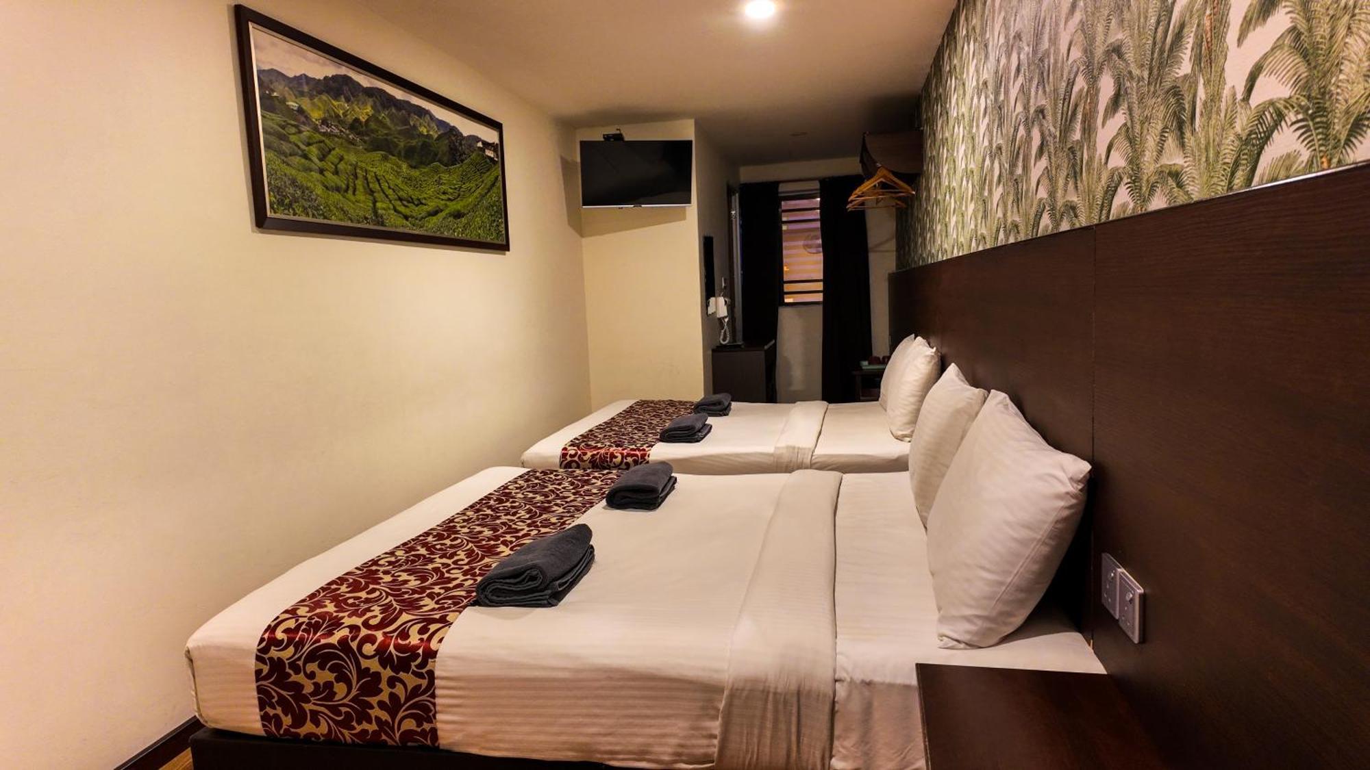 קמרון היילנדס Highlanders Hotel מראה חיצוני תמונה
