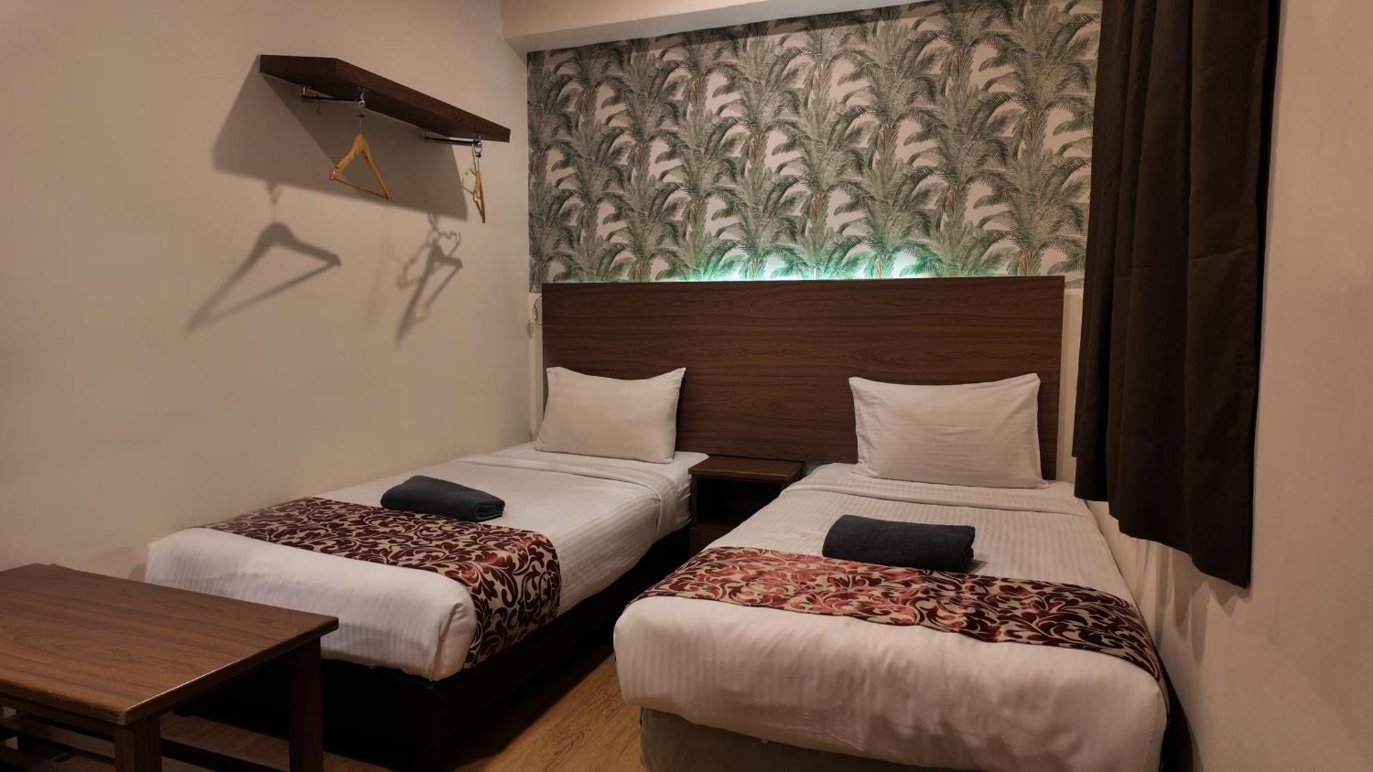 קמרון היילנדס Highlanders Hotel מראה חיצוני תמונה